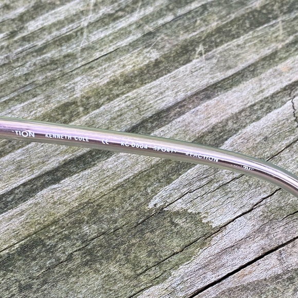 Kenneth Cole Reaction Sporty 52[]17 135 metal spring hinges gunmetal color - Picture 9 of 11